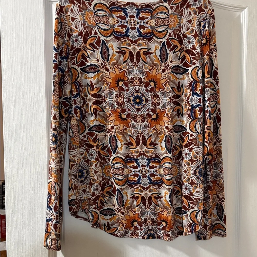 Cupio Vibrant Floral Long Sleeve Top - Picture 5 of 8
